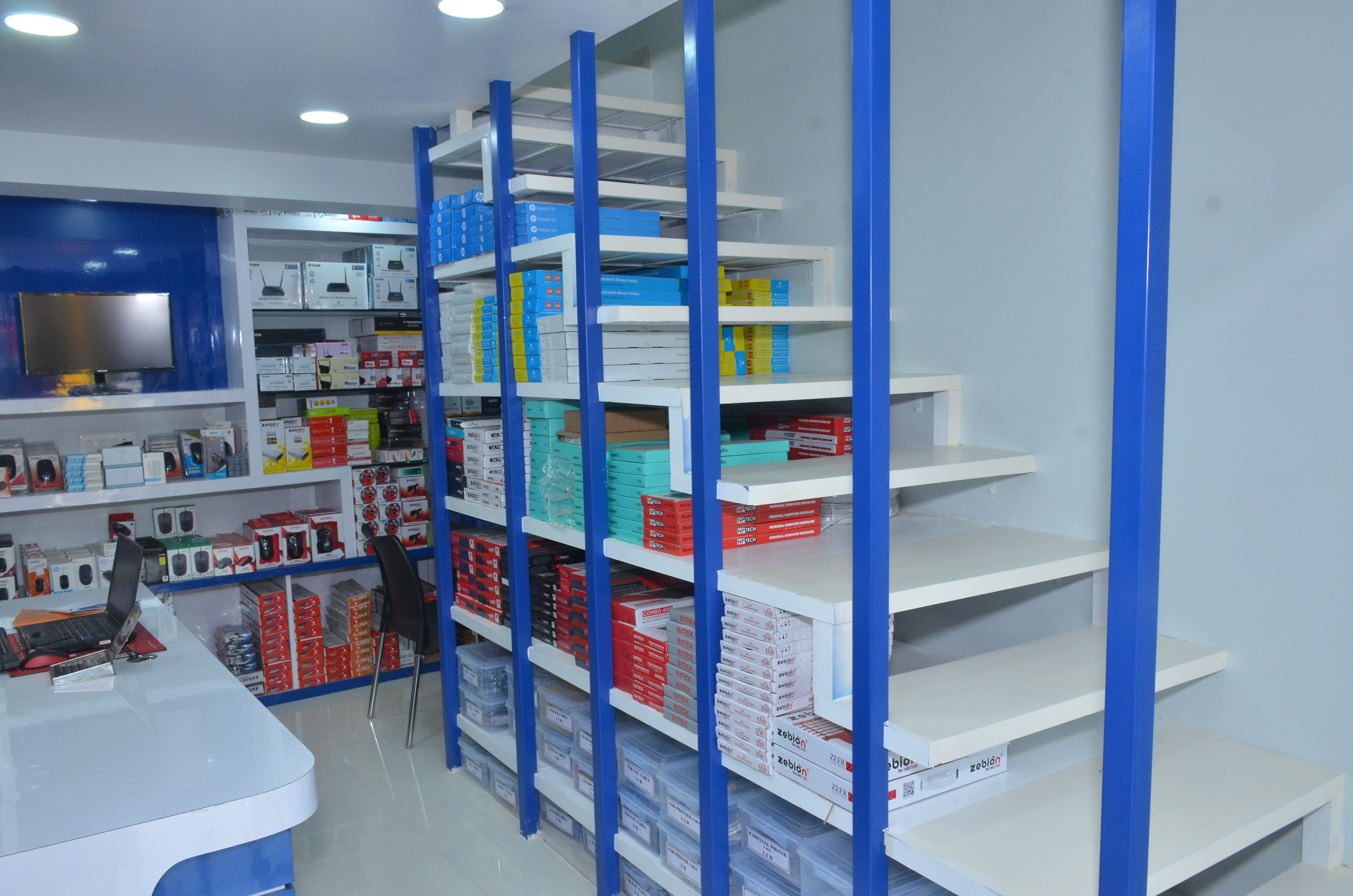 Showroom featuring gaming laptops and accessories — Laxmi Computer Service